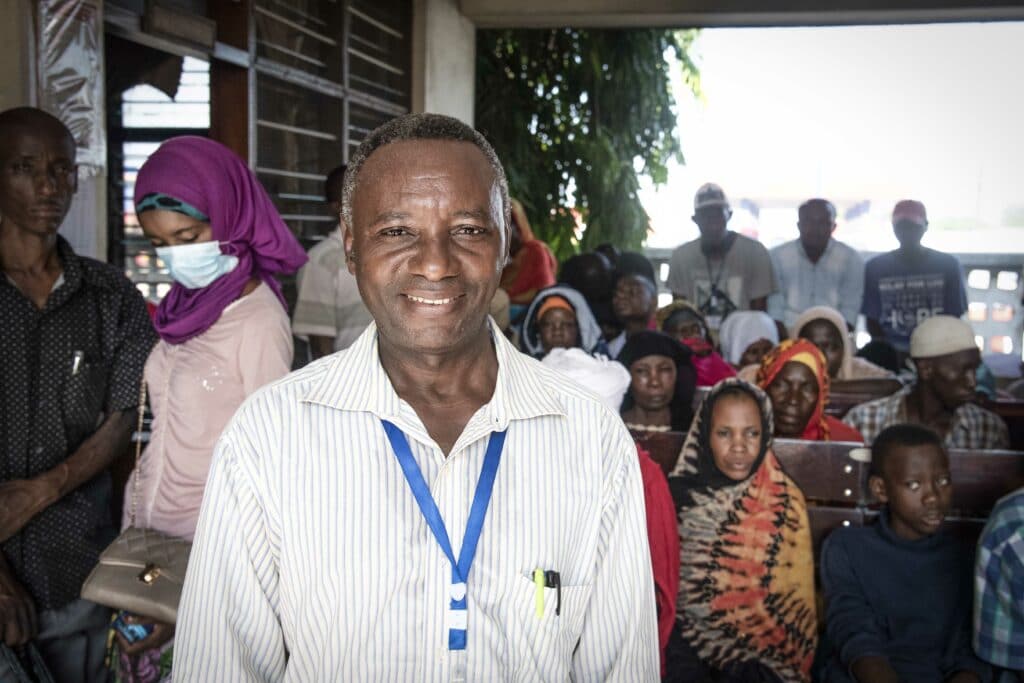 Portrait of Rashidi MKUTA volunteer