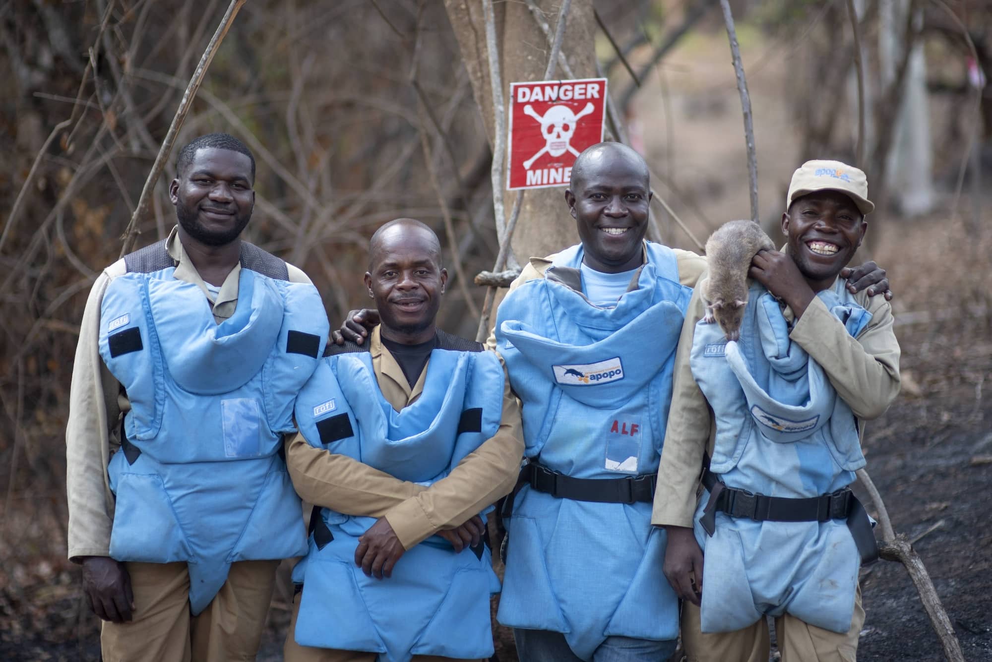 APOPO HeroRAT handlers in Angola