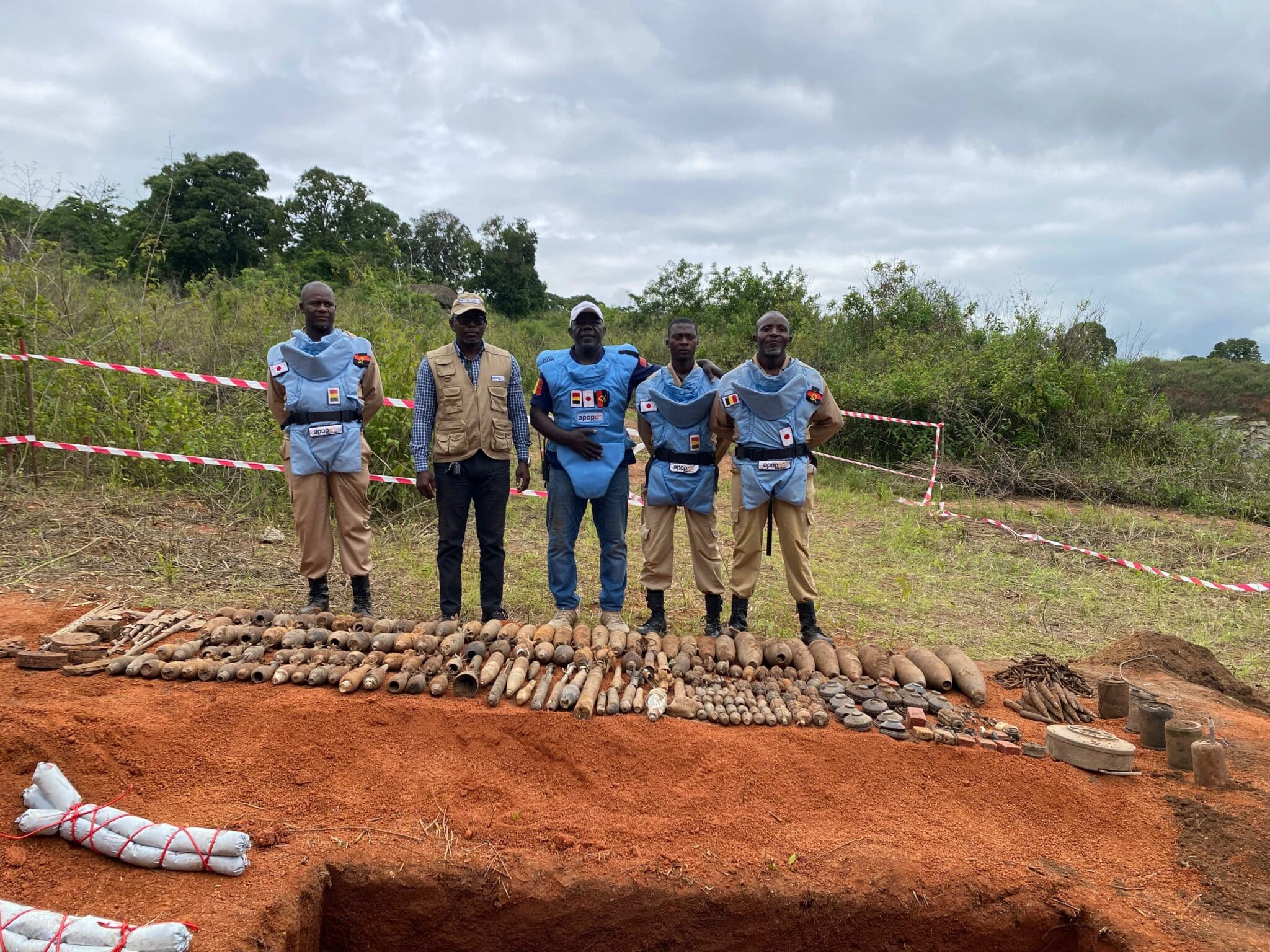 APOPO Angola Concludes 2025 Demining Operations with Final Detonation in Seles