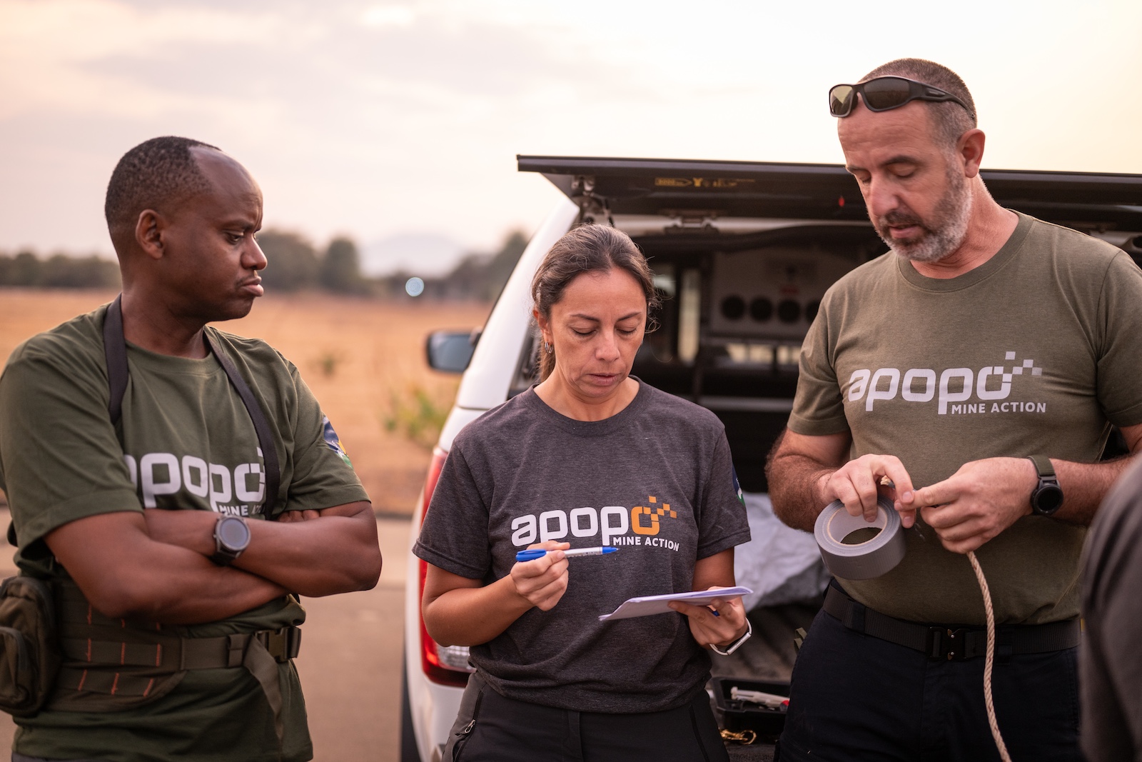 APOPO Dog Winter training Jenny Rodriguez