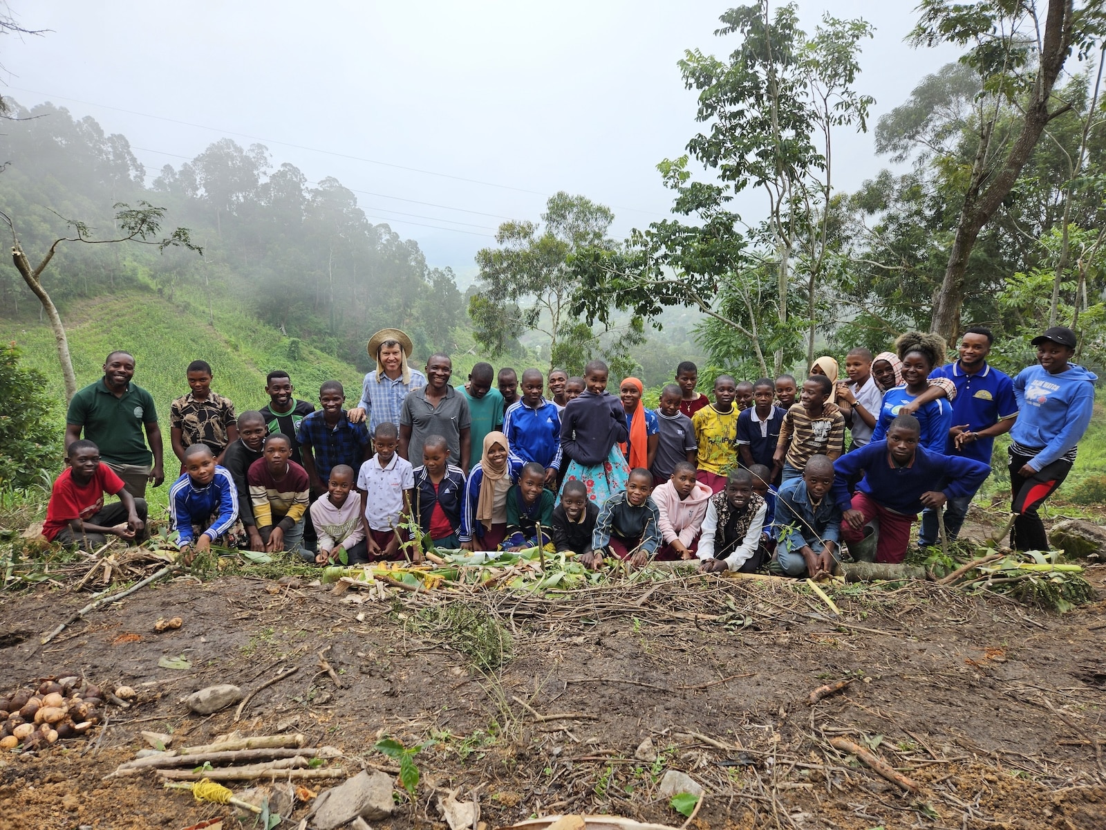 iscover how APOPO’s MLDF Project and HeroTREEs initiative are supporting regenerative farming, syntropic agroforestry, and biodiversity protection in Tanzania’s Uluguru Mountains.